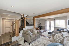 TV, fireplace - Family-friendly Beach House with Private Beach; ocean minutes outside the door! (Sooke)