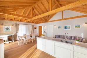 Interior - Superb five- stars Villa for rent (Ljuta)