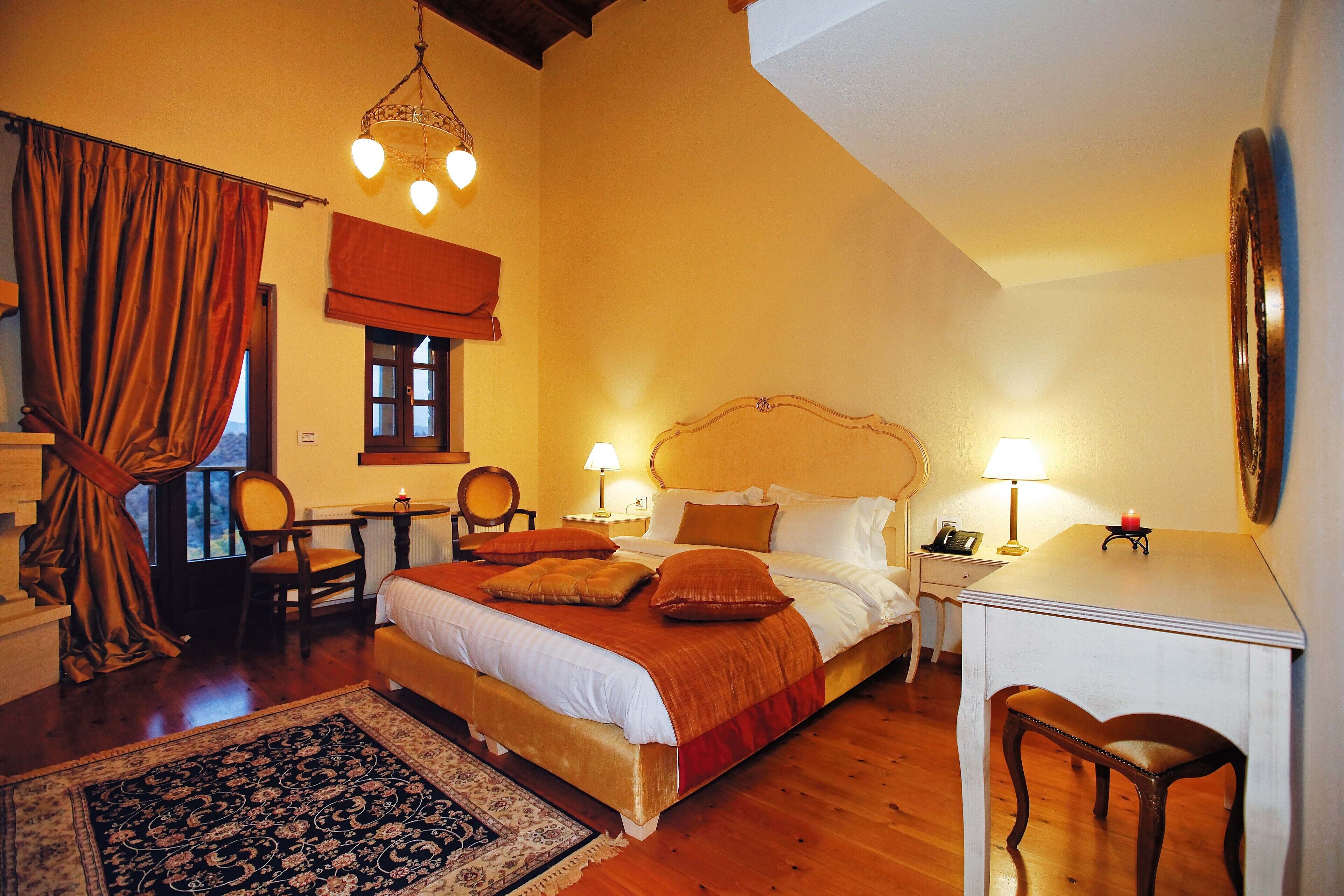 套房, 山景 | 迷你吧、办公桌、隔音、免费 WiFi