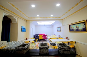 Breakfast area - Grand FM Hotel (Istanbul)