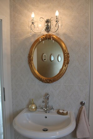 Bathroom - A cozy villa in Split (Split)