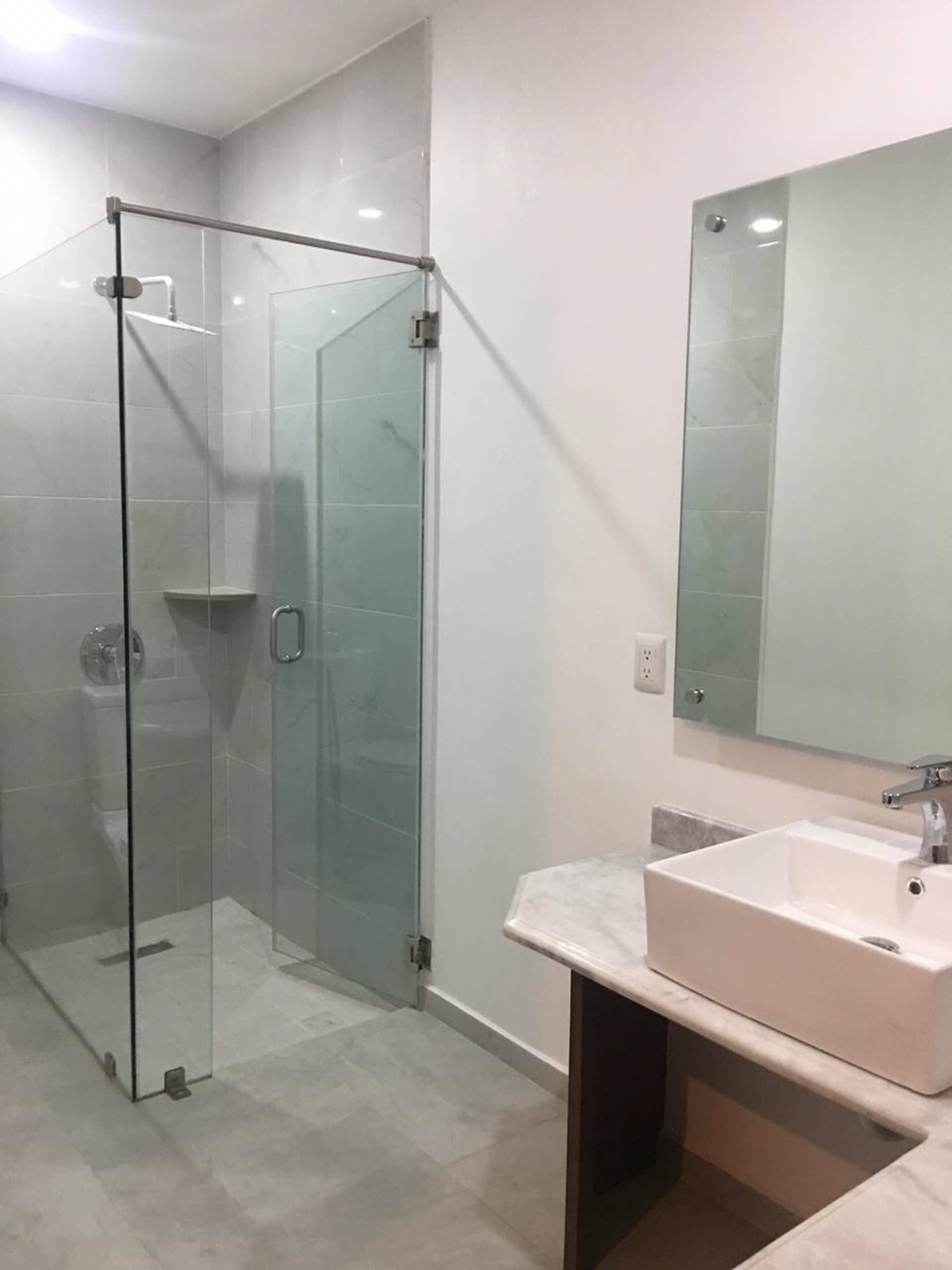 Shower, towels, soap, toilet paper