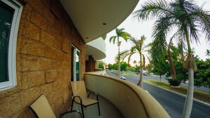 Unclassified image, 2 of 52, button - Gran Hotel Residencial Galerias (Cajeme)