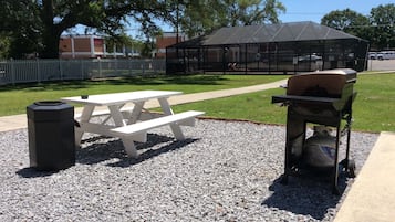 Área de parrilladas y picnic