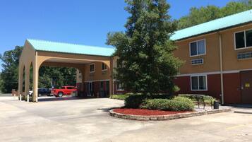 Fachada da propriedade