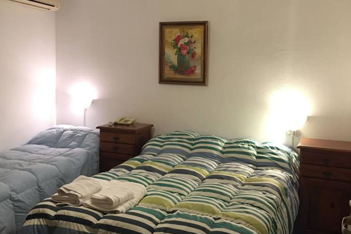 Standard Triple Room | Blackout curtains, free cots/infant beds, free WiFi, bed sheets