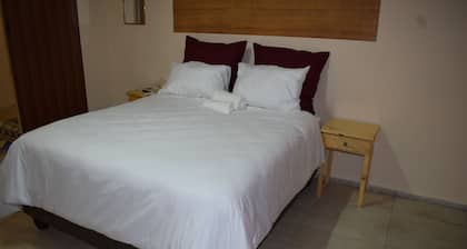 Lindo Guest House