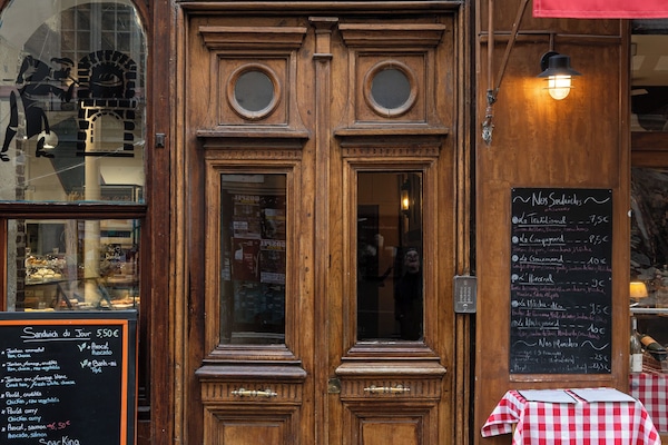 DĂ©tail de lâextĂ©rieur