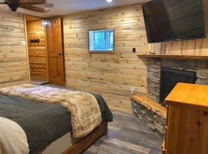 5 chambres, fer et planche à repasser, lit parapluie, Wi-Fi gratuit