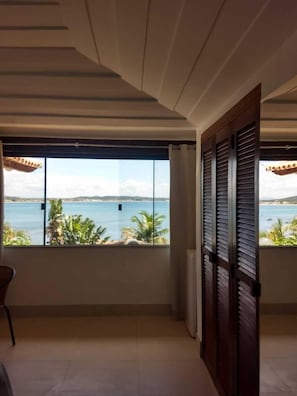 Double Room (Suite 2) | Minibar, blackout drapes, bed sheets - House Residencia (Búzios)