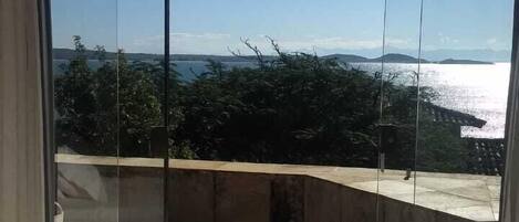 Phòng đôi (Suite 6) | Minibar, màn/rèm cản sáng, bộ trải giường