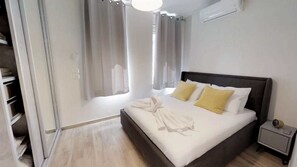 1 bedroom, in-room safe, iron/ironing board, cots/infant beds - The City Residence in Jerusalem (Jerusalem)