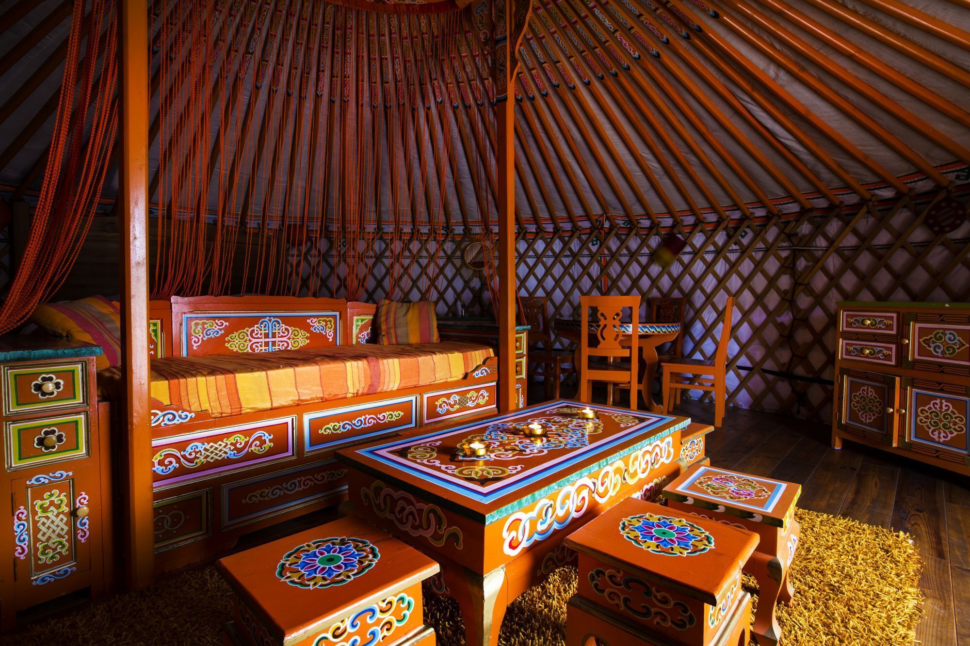 Room | Individually decorated, individually furnished, bed sheets