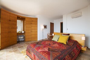 3 bedrooms, desk, iron/ironing board, travel cot - Villa Narnia -3 bedroom hillside villa with fantastic views of Kalkan Bay (Kalkan)