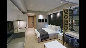 Standard Apartment, Garden View | 1 bedroom, desk, iron/ironing board, free WiFi