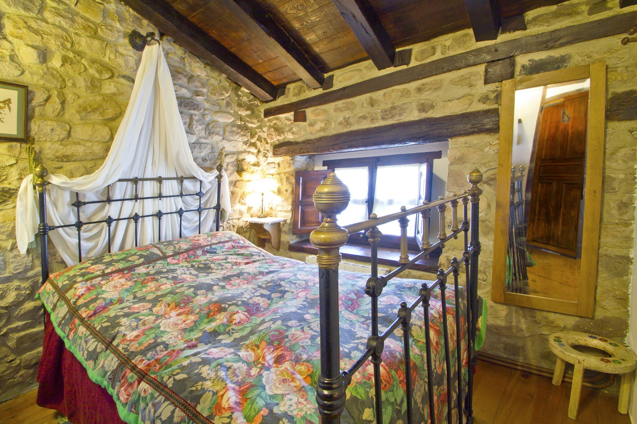 4 camere, una cassaforte in camera, ferro/asse da stiro, Wi-Fi