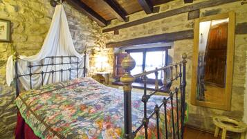 4 camere, una cassaforte in camera, ferro/asse da stiro, Wi-Fi