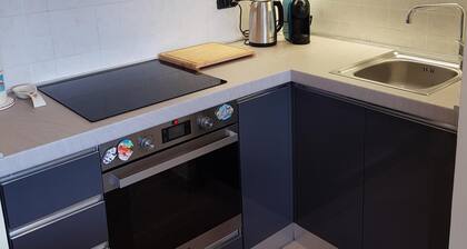 Casa cerca del aeropuerto de Malpensa con muebles nuevos y todas las comodidades.