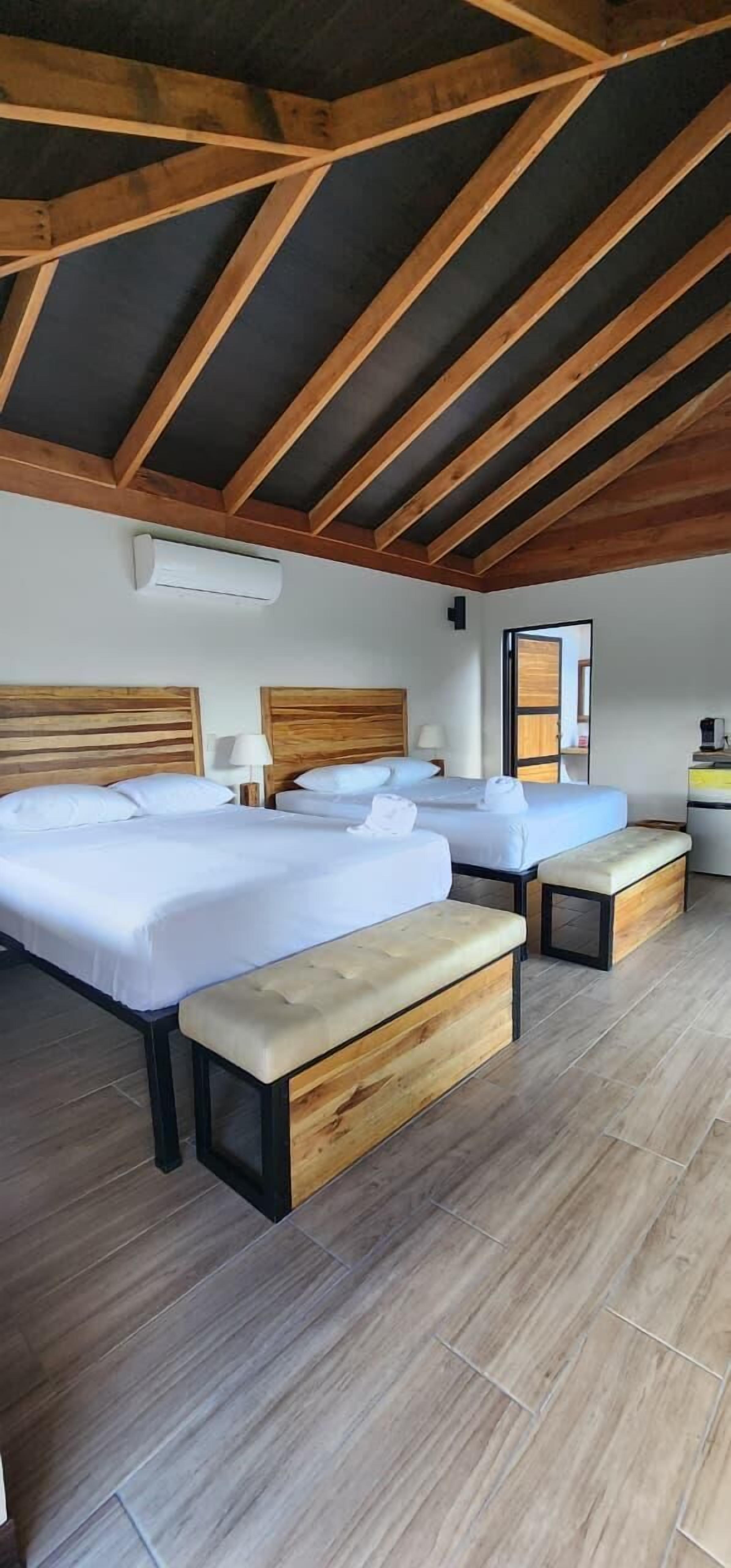 Chambre Standard, vue jardin | 1 chambre, literie hypoallergénique, surmatelas, minibar