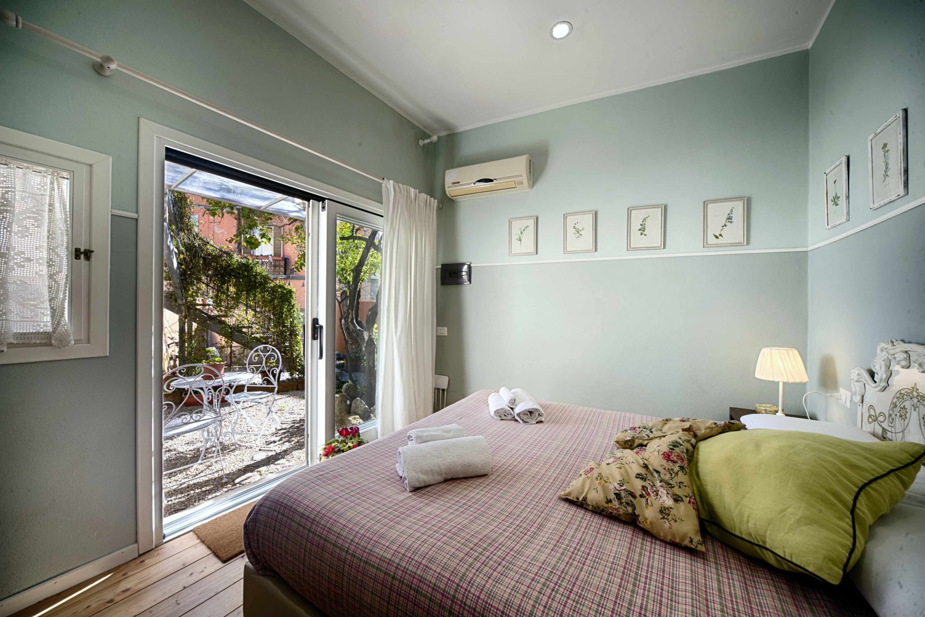 1 Schlafzimmer, Bügeleisen/Bügelbrett, Reisekinderbett, kostenloses WLAN