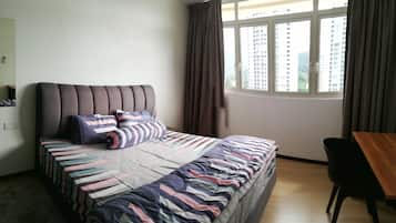 1 habitación, tabla de planchar con plancha y wifi