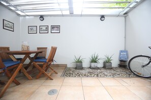 Apartment, 2 Bedrooms | Terrace/patio