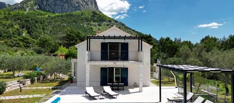 Gemütliches Ferienhaus mit beheiztem Pool, Garten, Terrasse, Grill, ruhiger Lage