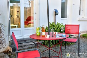 Ulkoruokailutilat