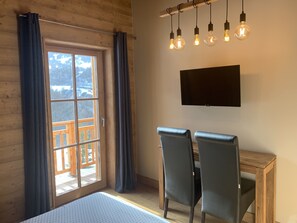 View from property - The mountain with family or friends ... the cottage "Huski" is for you! (Valloire)