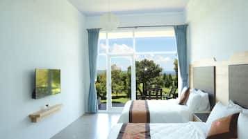 Family Room, Partial Ocean View | View from room