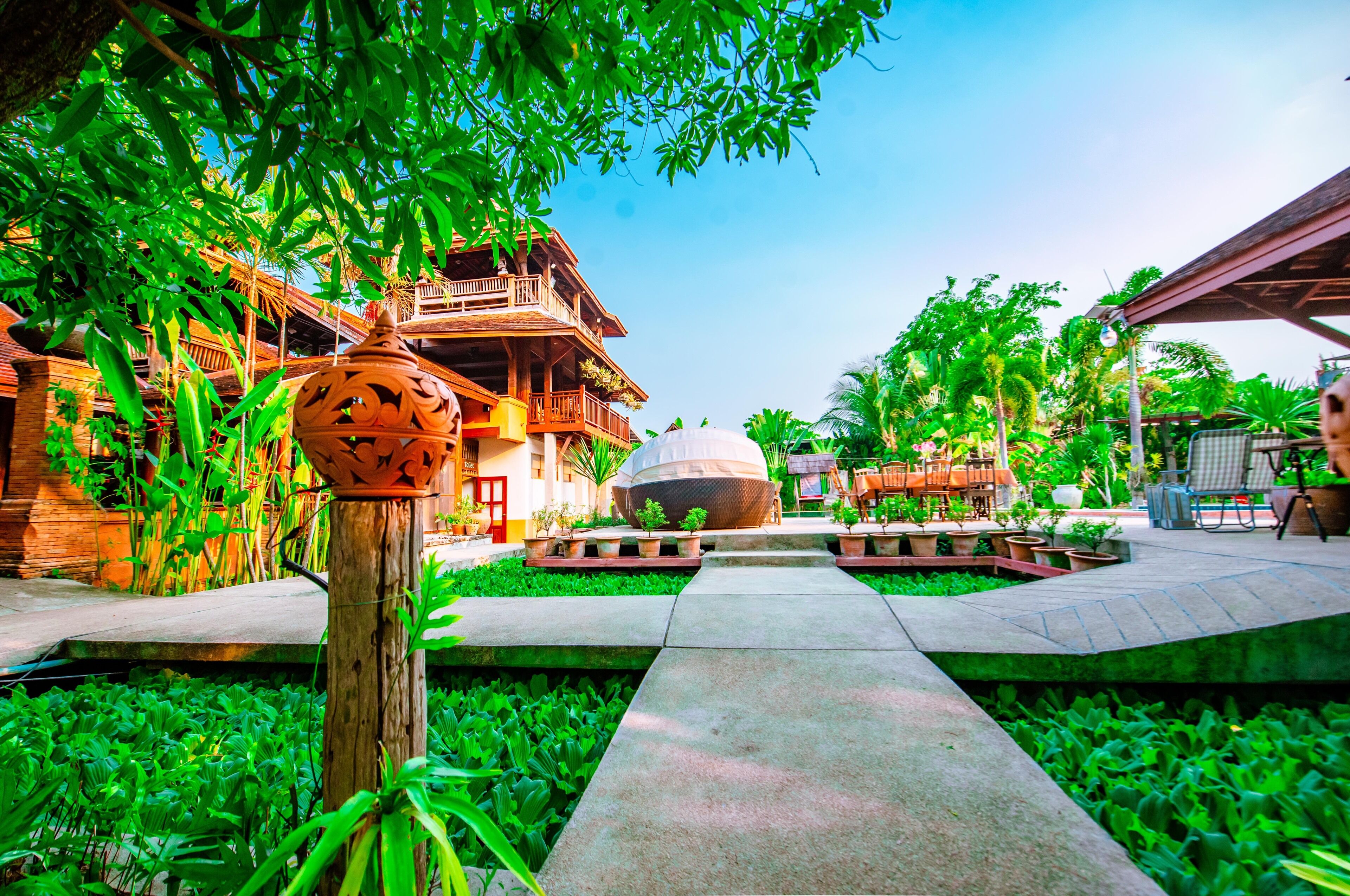 deluxe double room | garden view