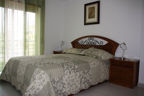 1 Schlafzimmer, Bügeleisen/Bügelbrett, WLAN, Bettwäsche