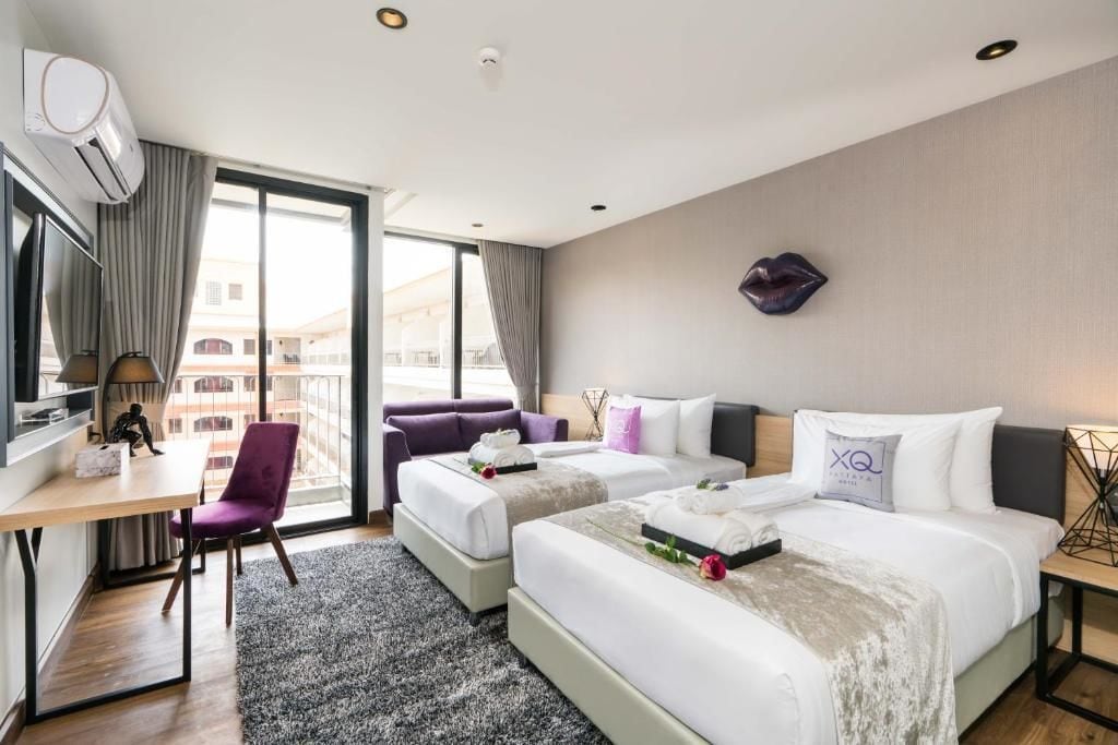 deluxe room | 1 bedroom, minibar, in-room safe, individually decorated