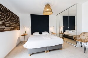 4 Schlafzimmer, Bügeleisen/Bügelbrett, WLAN, Bettwäsche
