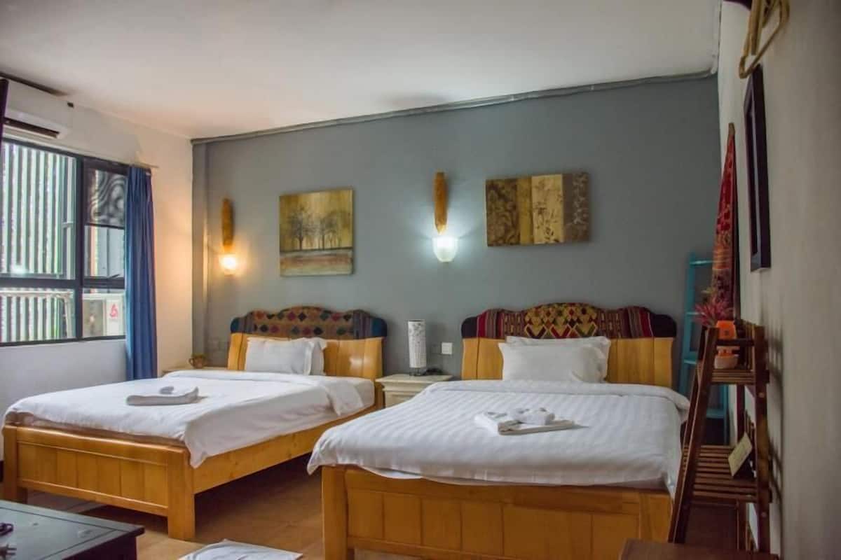 Deluxe Twin Room | In-room safe, free WiFi