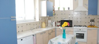 Cottage le Suquet for 10 people.