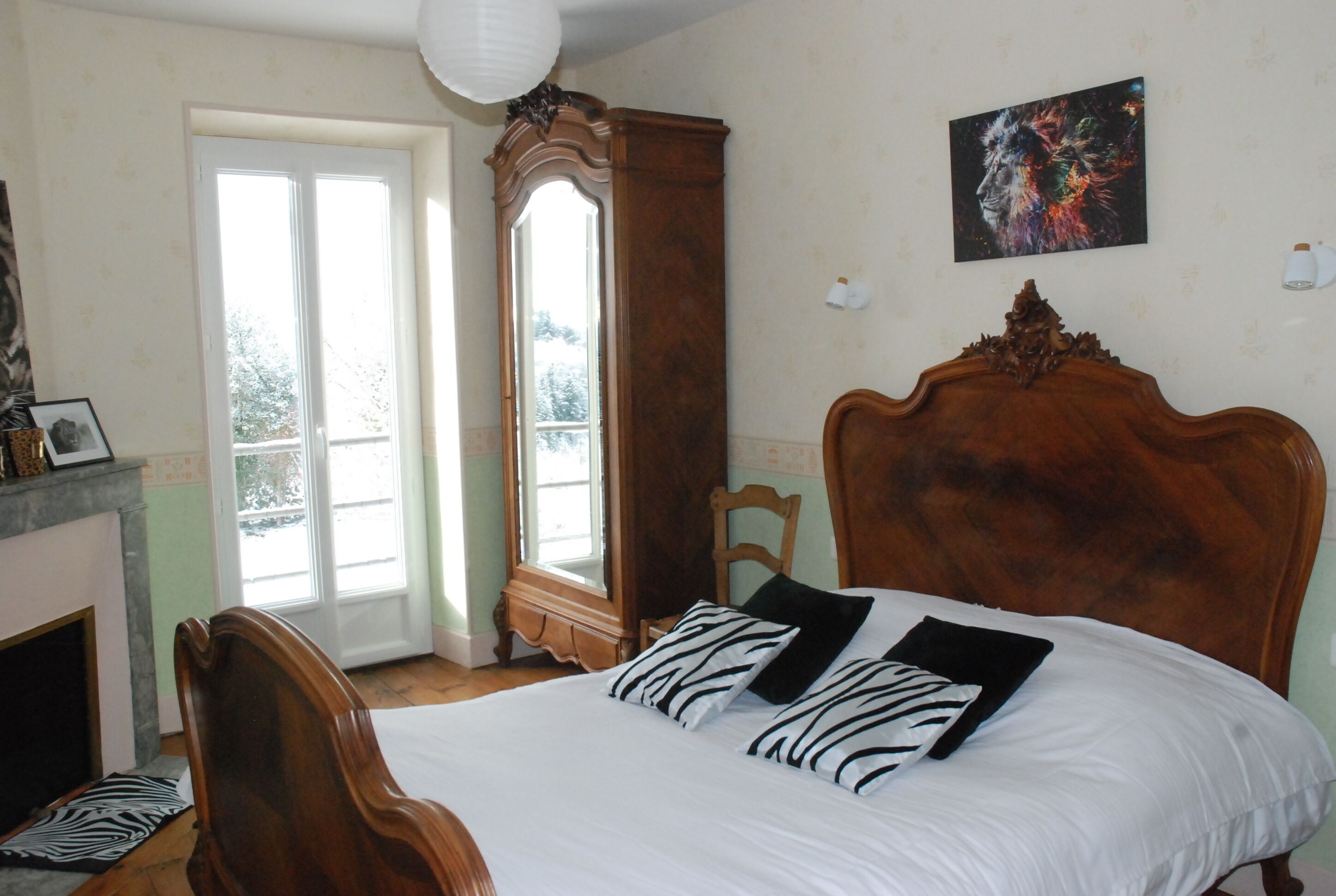 4 soverom og reiseseng for barn