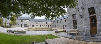 Superb gîte in the farm's stable for 8 people with all comforts