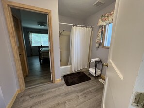 3 Schlafzimmer, kostenloses WLAN, Bettwäsche