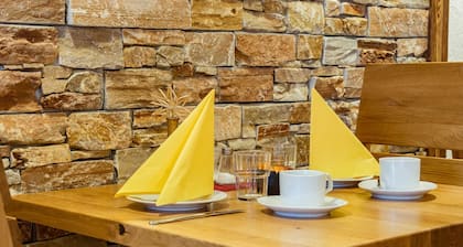 Ferienwohnung - Appartment für 2-3 Personen - Europa Pension Tirol