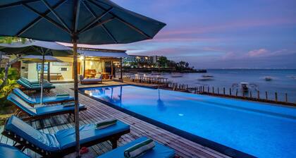D'Muncuk Huts Lembongan