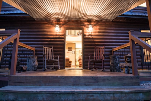 BEAR CREEK LODGE - Make Bear Creek Lodge Your first choice