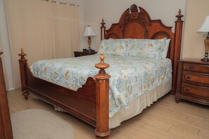3 bedrooms, iron/ironing board, free WiFi, bed sheets