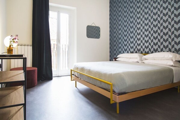 3 bedrooms, desk, iron/ironing board, travel crib - TrastevereHome - Santa Cecilia in Trastevere with Balcony (Roma)