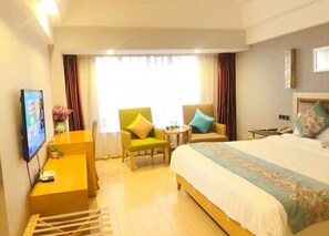 Standard Double Room, 1 Bedroom, City View | Premium bedding, down duvets, pillow-top beds, blackout curtains - Haikou Twelve Oaks Hotel (Haikou)