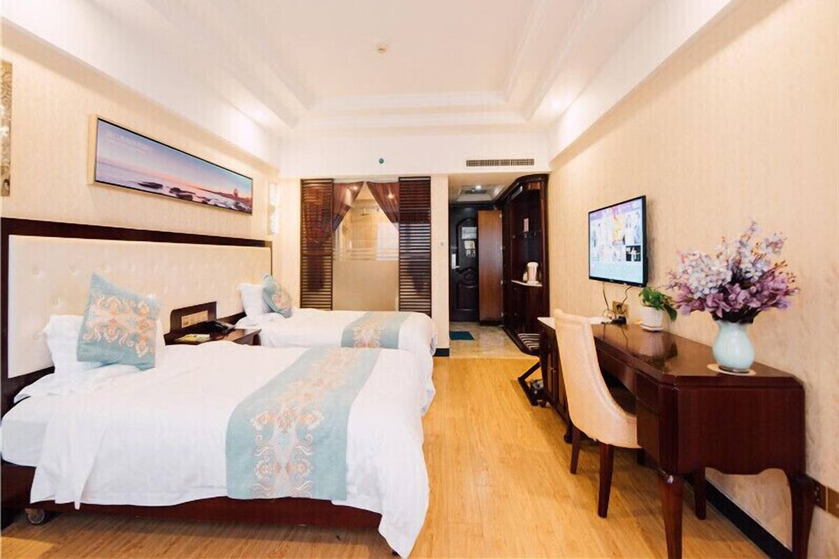 Camera Economy con 2 letti singoli, 1 camera da letto, vista città | Biancheria da letto di alta qualità, copriletto in piuma