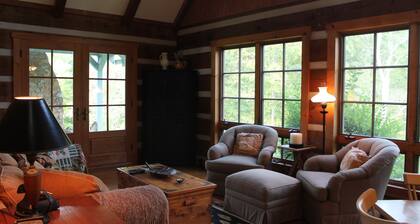 Blue Ridge Mountain "Solitude" Little Riverissa