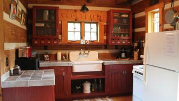 Frigorífic, microones, forn i placa de cuina