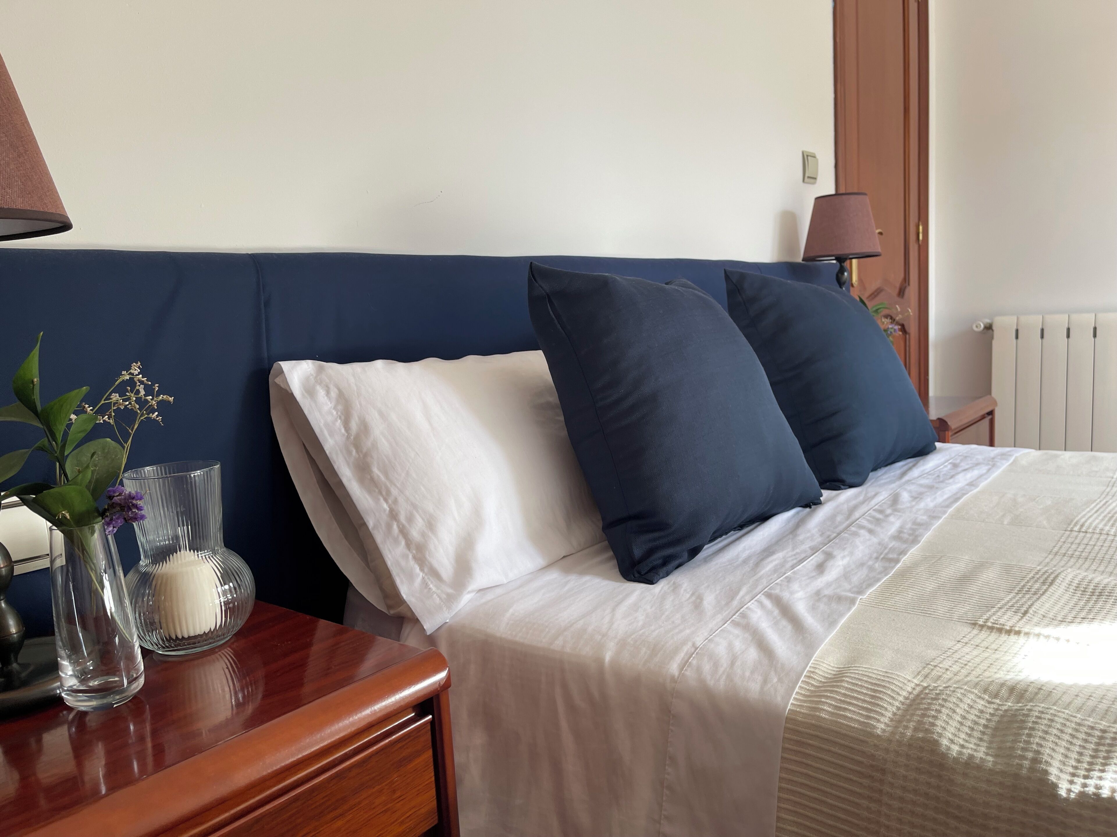 5 slaapkamers, een strijkplank/strijkijzer, wifi, beddengoed