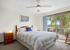 3 bedrooms - Beach Road The Somers (BATEHAVEN)
